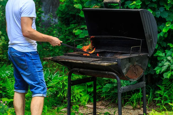 Men White Shirt Preparing Barbecue Place Fire — Stock Photo, Image