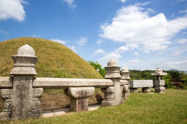 Uireung kral mezarları, şehir Seul kalbinde.