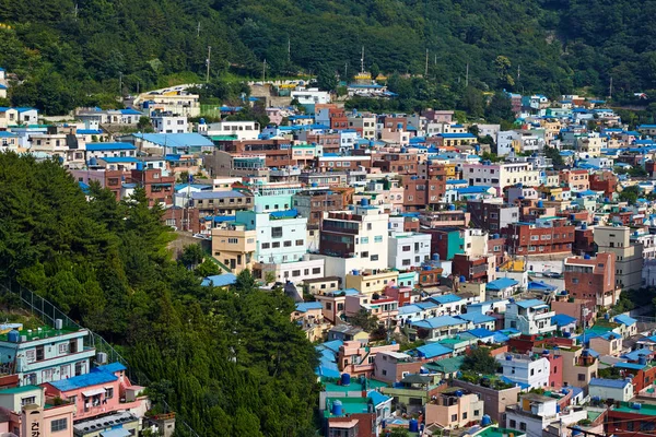 甘川文化村は南朝鮮 釜山の人気観光スポットです — ストック写真