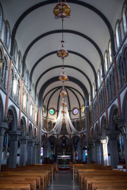 Jeondong Katolik Kilisesi bir Kore eski katolik kilisesidir.