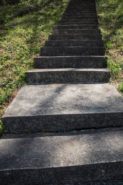 Taş merdiven.