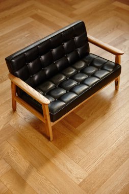 Kanepe. Ev yapımı kanepe.