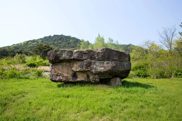 Dolmen Στην Κομητεία Γκότσανγκ Κορέα — Φωτογραφία Αρχείου