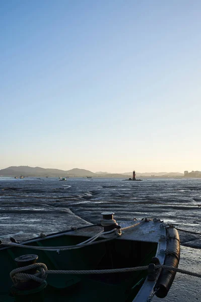 潮のエブと流れ韓国の群山港 — ストック写真
