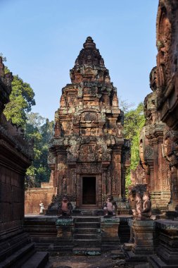 Kamboçya'da Banteay Srei harabeleri.