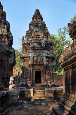 Kamboçya'da Banteay Srei harabeleri.