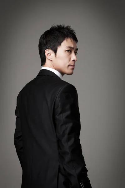 Businessman image of a Korean man in his 30s.