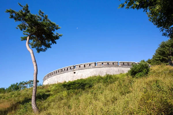 Gwangseongbo Fortress is a military defense facility during the Joseon Dynasty.