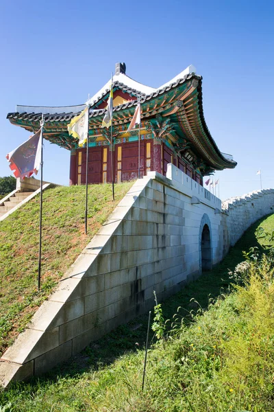 Yongjin Fortress is a military defense facility during the Joseon Dynasty.