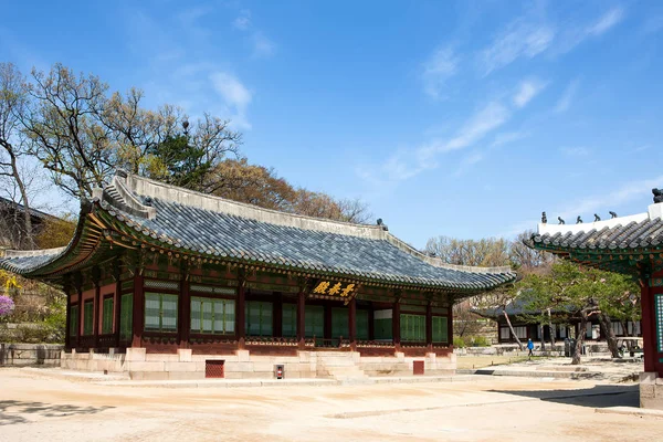 長慶宮は朝鮮時代の宮殿です — ストック写真