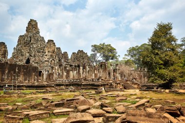 Kamboçya 'daki Bayon harabeleri.