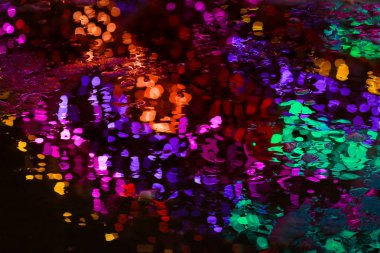 renkli ışıklar eleme üzerinde bokeh çekim bulanıklık etkisi 