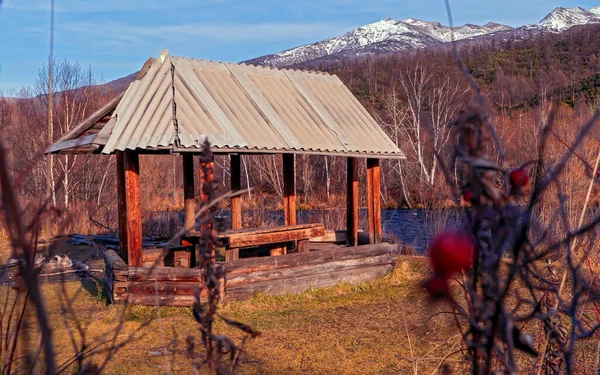 Gazebo Madeira Rio Esso Kamchatka — Fotografia de Stock