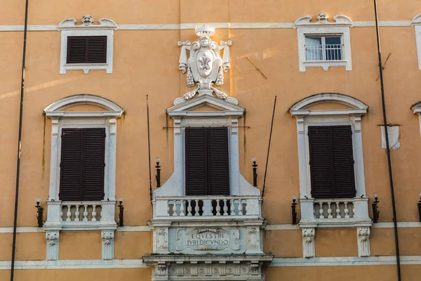 Close Bela Casa Antiga Cidade Europeia Pisa Itália — Fotografia de Stock Grátis