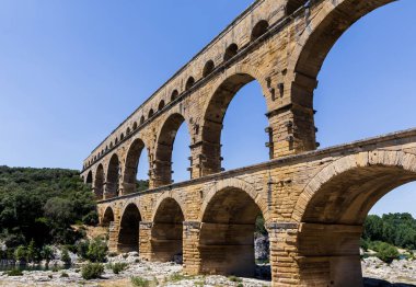 aqueduct clipart