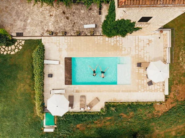 Piscina — Foto stock