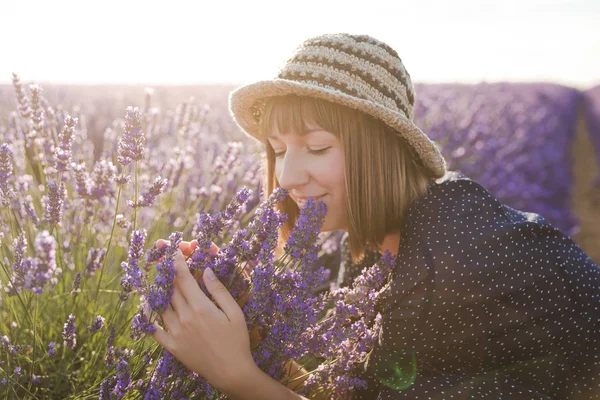 Smelling — Stock Photo