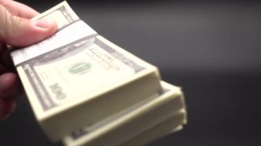 Para yüzeye düşüyor