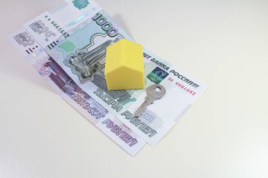 Para, para ödeme. Metalik altın rengi.