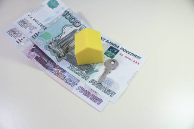 Para, para ödeme. Metalik altın rengi.