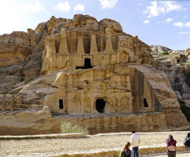 Antik Petra, Ürdün Obelisk mezarı.