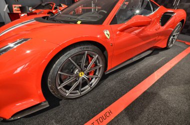 Maranello, İtalya, Aralık 2018. Ferrari Müzede Sergi Salonu en son ve modern modelleri için adanmış..