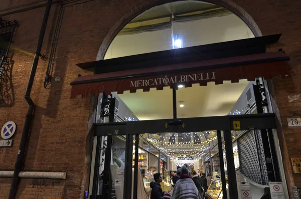 Modena Itálie Prosince 2018 Noční Pohled Albinelli Trhu Vstup Historické — Stock fotografie