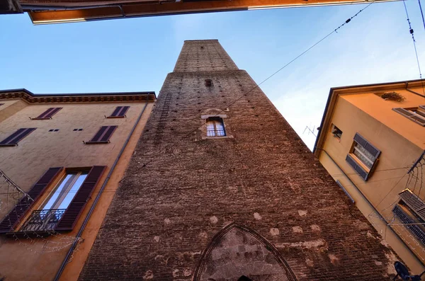 Bologna Emilia Romagna Italy December 2018 Tower Azzoguidi Also Called — Stock Photo, Image