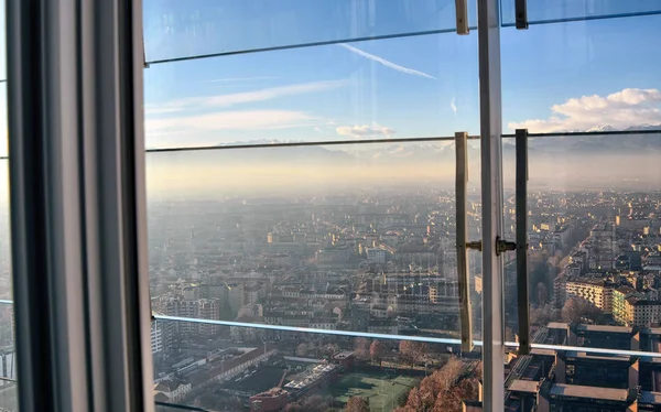 Vista de Turín desde la parte superior del piso 35 del Inte — Foto de Stock