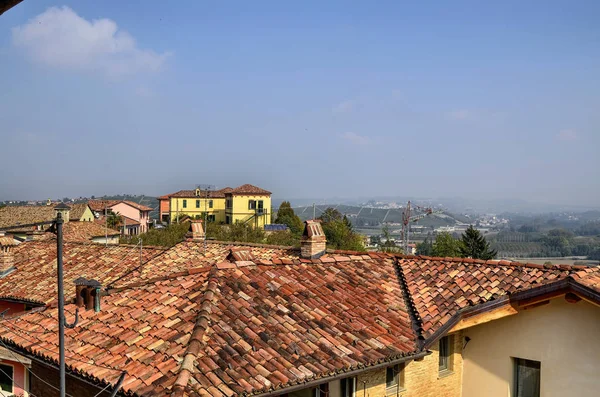 Neive, Piedmont, İtalya. Ekim 2018. Tarihi merkez s — Stok fotoğraf