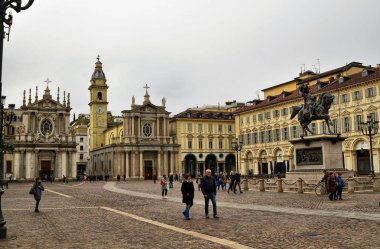 Torino, Piedmont, Italya. Nisan 2019. San Carlo Meydanı