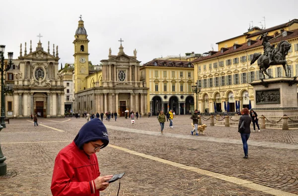 Turín, Piamonte, Italia. Abril 2019. Piazza San Carlo — Foto de Stock