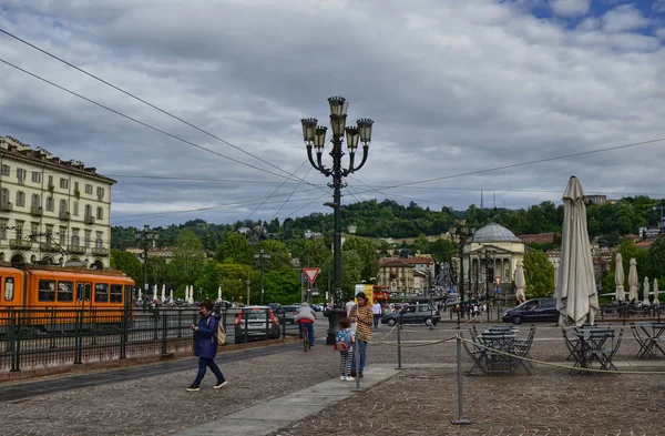 Turim, Piemonte, Itália. Maio de 2019. Piazza vittorio, um dos ma — Fotografia de Stock