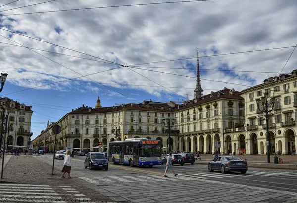 Turin, piemont, italien. Mai 2019. piazza vittorio, eine der wichtigsten — Stockfoto