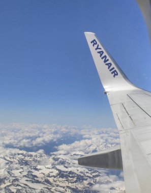  Londra Stansted havaalanına Ryanair uçuş