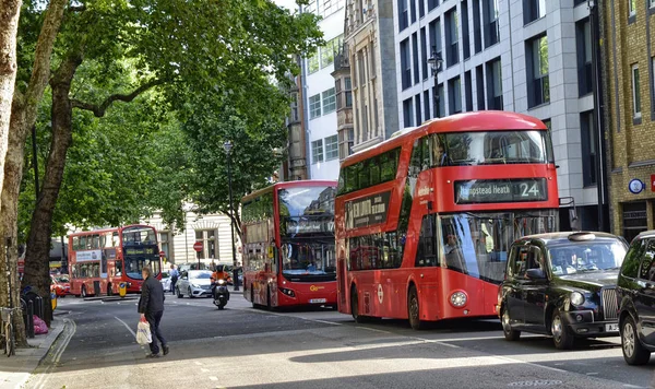Londres, Reino Unido, junio de 2018. El aspecto de la ciudad ar — Foto de Stock