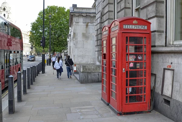 Londres, Reino Unido, 14 de junio de 2018. Cabina telefónica de Londres — Foto de Stock