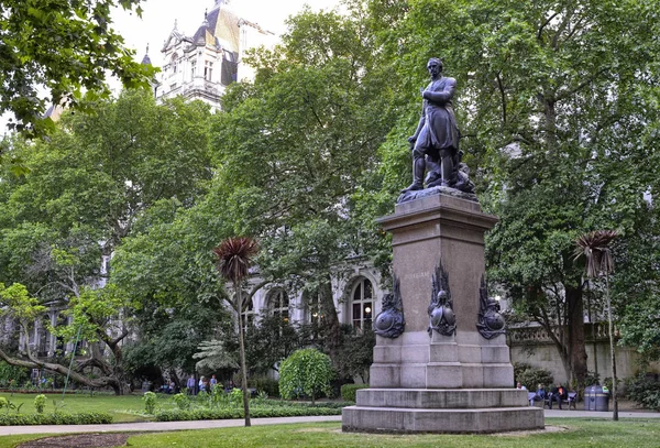 Londres, Reino Unido, junio de 2018. Los Jardines Whitehall — Foto de Stock