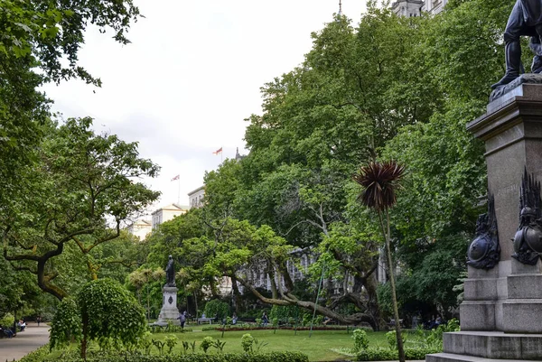 Londres, Reino Unido, junio de 2018. Los Jardines Whitehall , — Foto de Stock