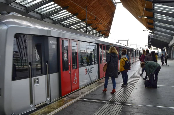 Uvnitř stanice metra bijlmer arény — Stock fotografie