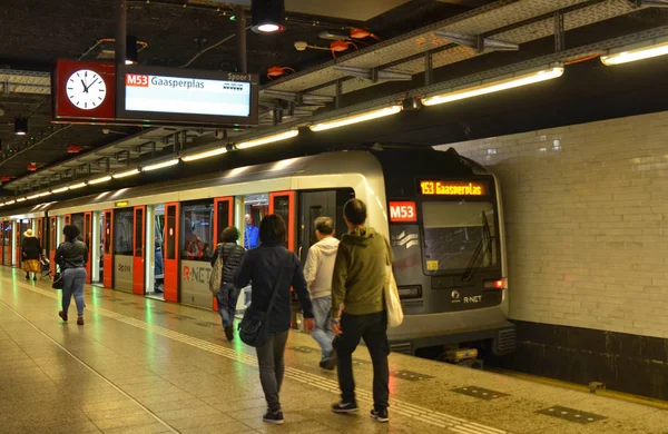 Amsterdam, el metro —  Fotos de Stock