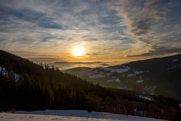 Zonsondergang Boven Dolni Morava Uit Slamnik Dolni Morava Tsjechische Rebublic — Stockfoto