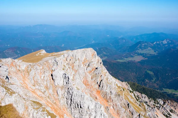 Üstte, Puchberg Schneeberg, Avusturya