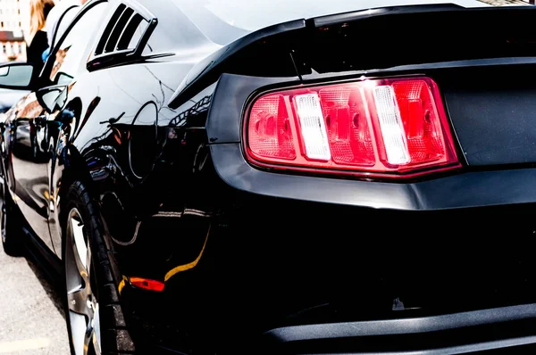 Carro Preto Com Músculos Diabólicos Energia Energia Adrenalina Unidade — Fotografia de Stock