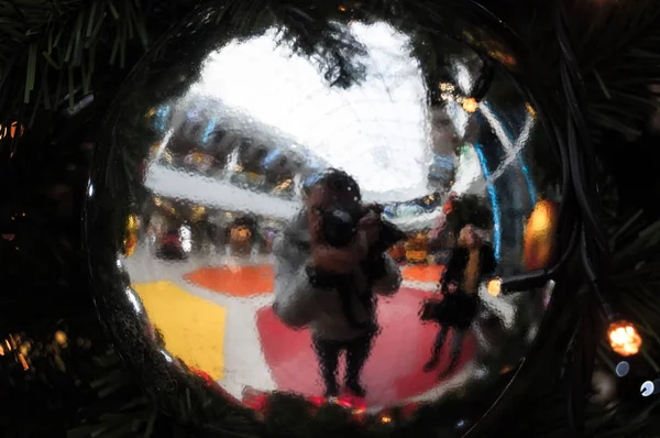 New Year Christmas Reflection Mirror Christmas Tree Ball Happy New — Stock Photo, Image