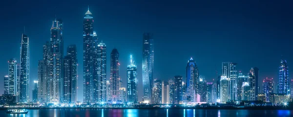 Dubai Marina öbölre kilátást Palm Jumeirah, Egyesült Arab Emírségek — Stock Fotó