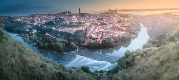 Vue panoramique sur Tolède et le Tage, Espagne — Photo