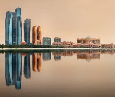 Güneşli bir günde, BAE Abu Dhabi Skyline görünümü