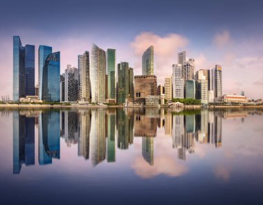 İş bölgesi ve Singapur 'daki Marina Körfezi