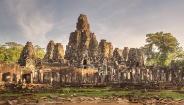 Antik tapınak Bayon Angkor Siem Reap, Kamboçya